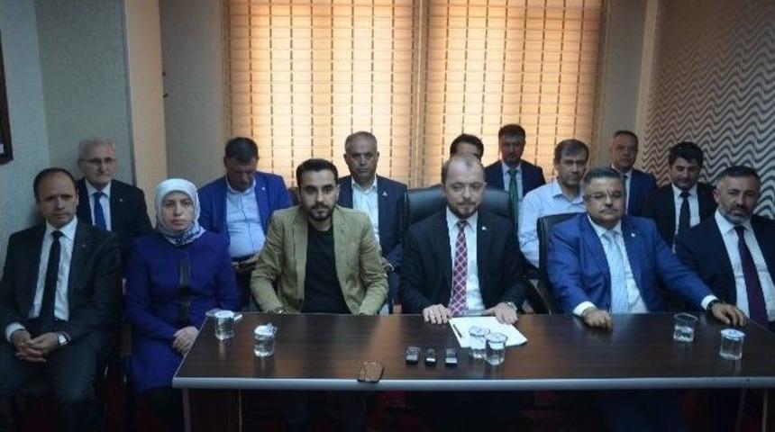 Bilecik Ak Parti İl Başkanlığından Olağan&uuml;st&uuml; Kongre A&ccedil;ıklaması