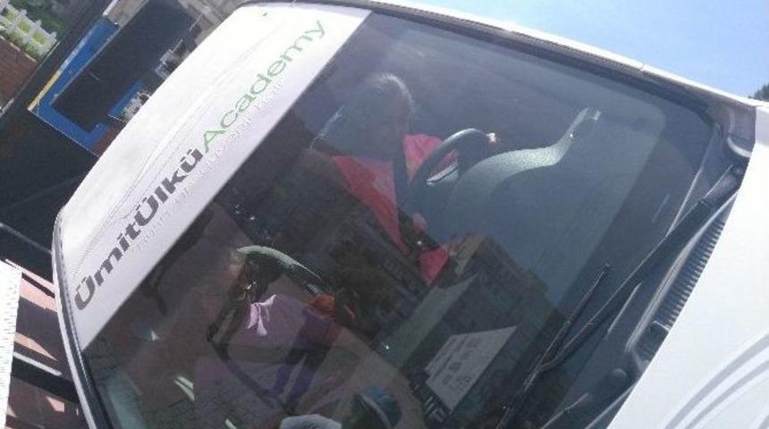 Emniyet Kemerinin &Ouml;nemini Yaşayarak &Ouml;ğrendiler