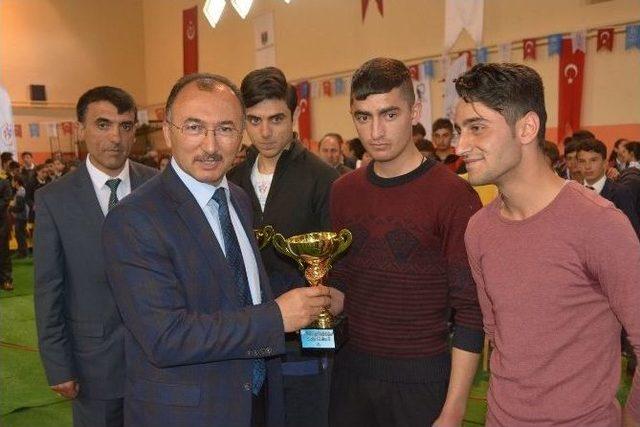 19 Mayıs Atat&uuml;rk&rsquo;&uuml; Anma Gen&ccedil;lik Ve Spor Bayramı Kutlandı 1