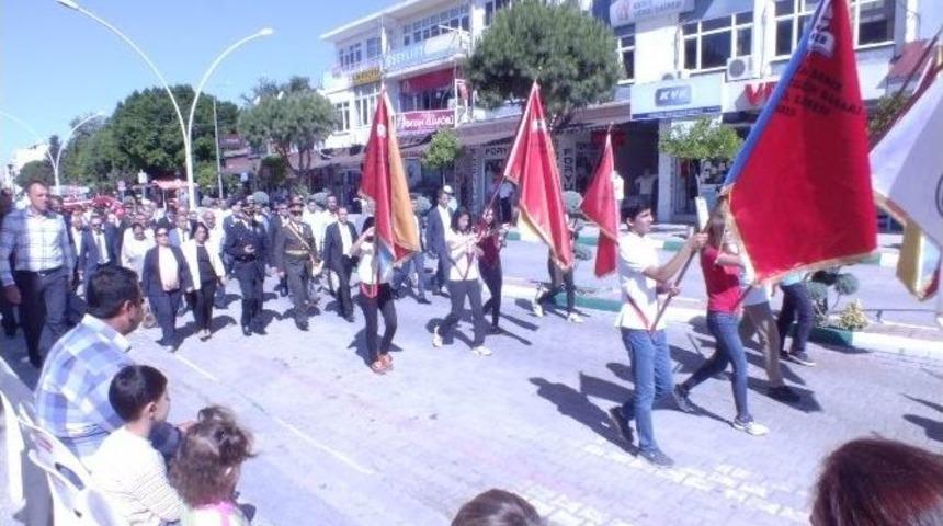 Serik&rsquo;te 19 Mayıs Kutlamaları