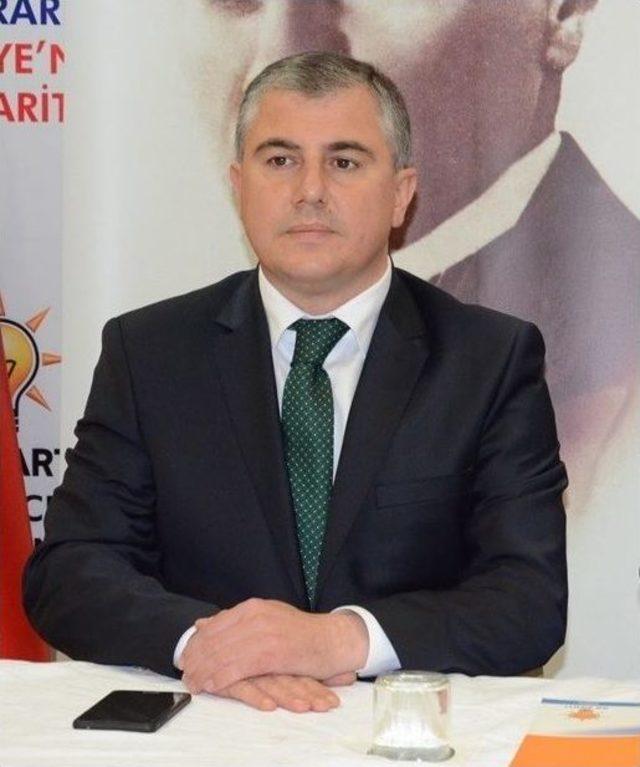 Yeni Merkez İl&ccedil;e Başkanı Hakan Kuş&ccedil;uoğlu Oldu 1