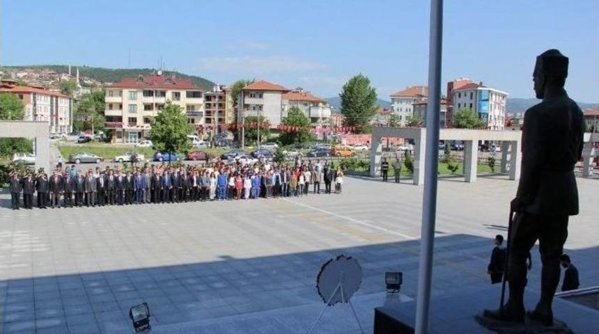 Bartın&rsquo;da 19 Mayıs Gen&ccedil;lik Ve Spor Bayramı Kutlandı