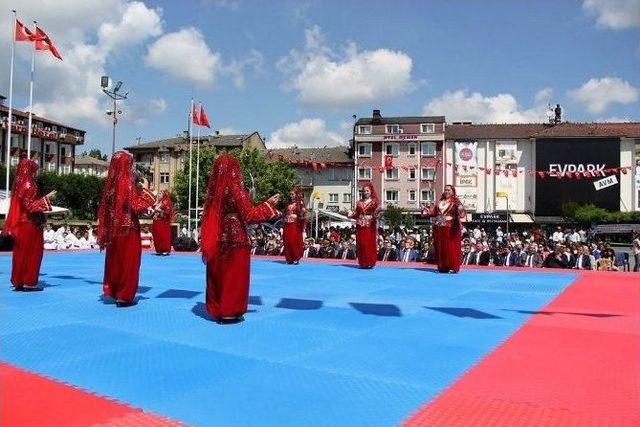 Bartın&rsquo;da 19 Mayıs Gen&ccedil;lik Ve Spor Bayramı Kutlandı 2