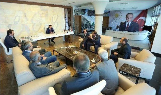 Samgüdef’ten Başkan Genç’e Ziyaret 1
