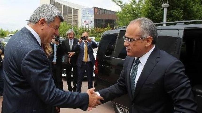 Başkan Karaosmanoğlu, Yal&ccedil;ın Top&ccedil;u&rsquo;yu Ağırladı