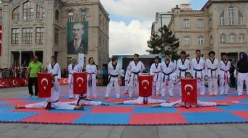 Aksaray&rsquo;da 19 Mayıs Kutlamaları