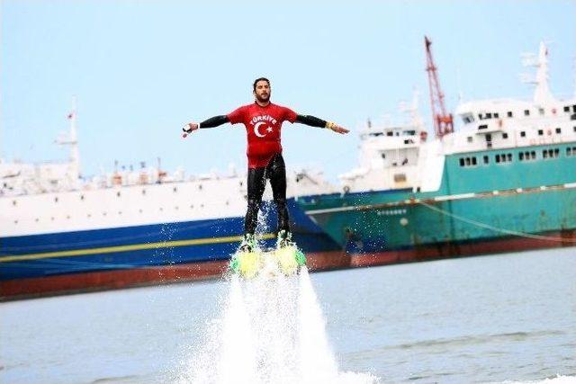 Samsun’da Nefes Kesen Flyboard Gösterisi 2