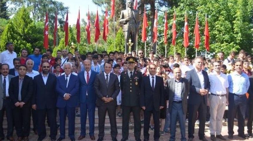 Kahta&rsquo;da 19 Mayıs Atat&uuml;rk&rsquo;&uuml; Anma Gen&ccedil;lik Ve Spor Bayramı Kutlamaları