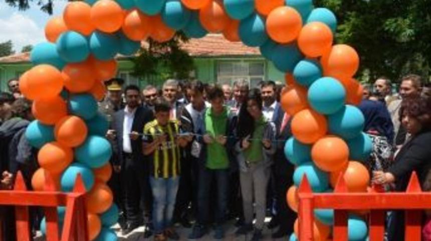 Ereğli Gen&ccedil;lik Merkezi A&ccedil;ıldı