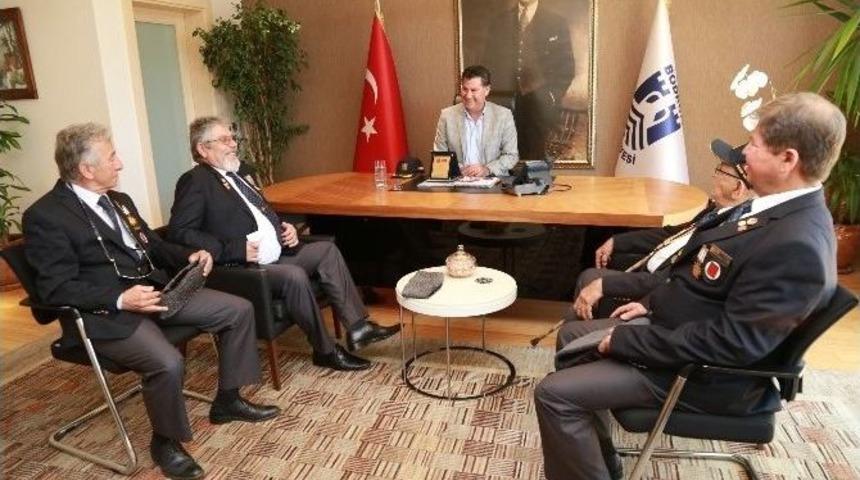 Gazilerden Teşekk&uuml;r Ziyareti