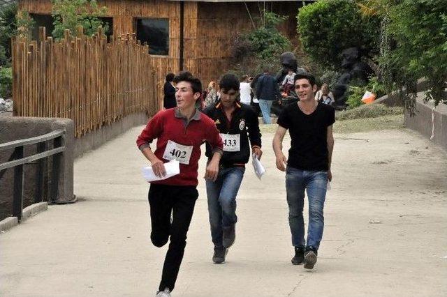 (&ouml;zel Haber) Hayvanat Bah&ccedil;esinde Oryantiring Yarışması 1