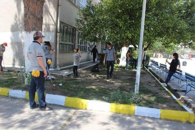 Gen&ccedil;lere En Anlamlı Bayram Hediyesi 1