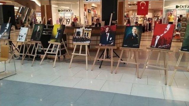Malatya’da Atatürk Sergisi Açıldı
