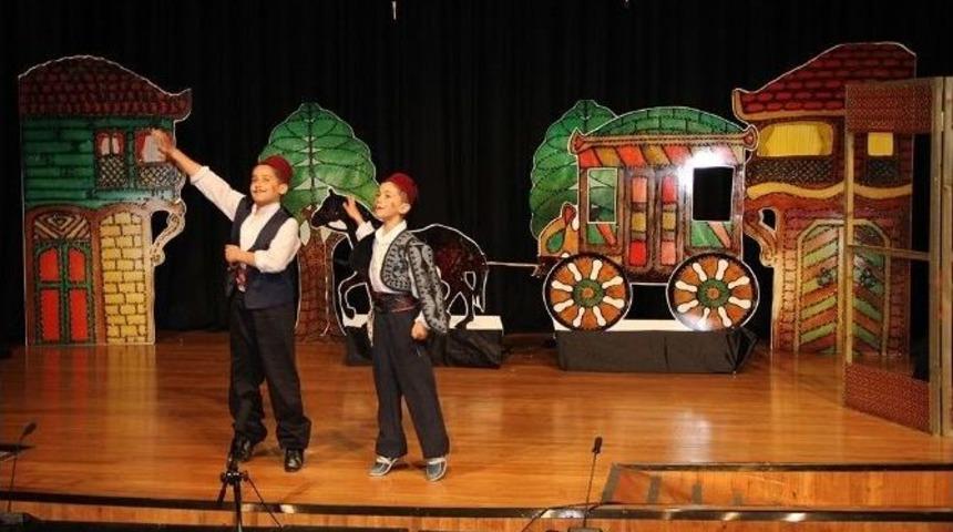 Sgm&rsquo;de &rsquo;miras Yedi&rsquo; Oyunu Sahnelendi