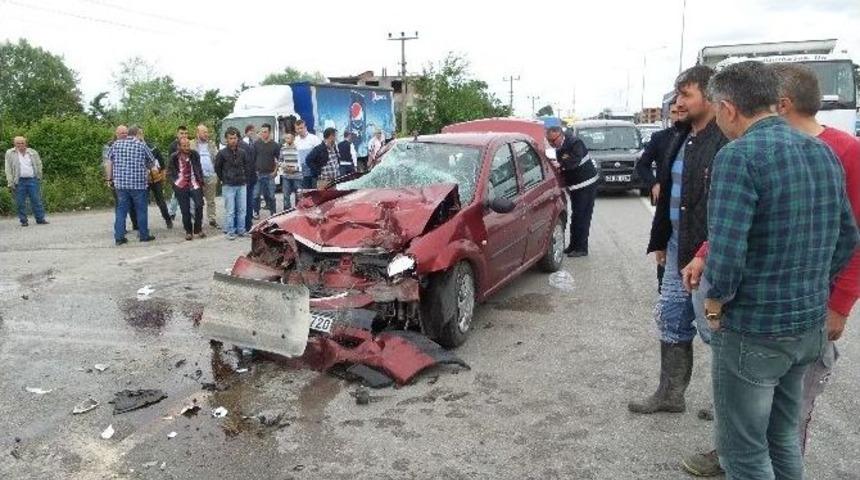 Samsun&rsquo;da Trafik Kazası: 1 &Ouml;l&uuml;, 1 Yaralı