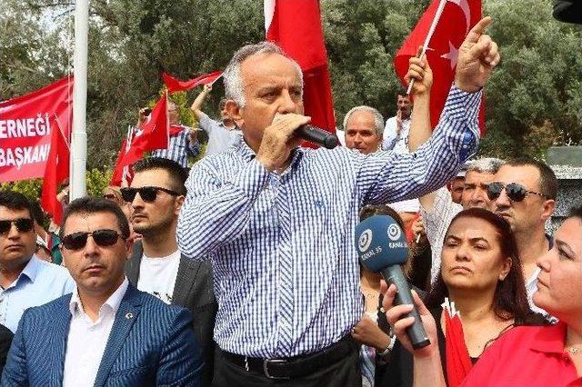 Bayraklı’da Dev 19 Mayıs Yürüyüşü