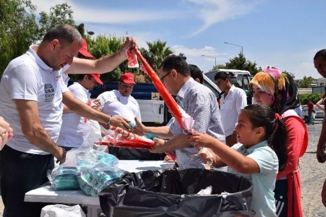 U&ccedil;urtmalar G&ouml;ky&uuml;z&uuml;nde Dans Etti