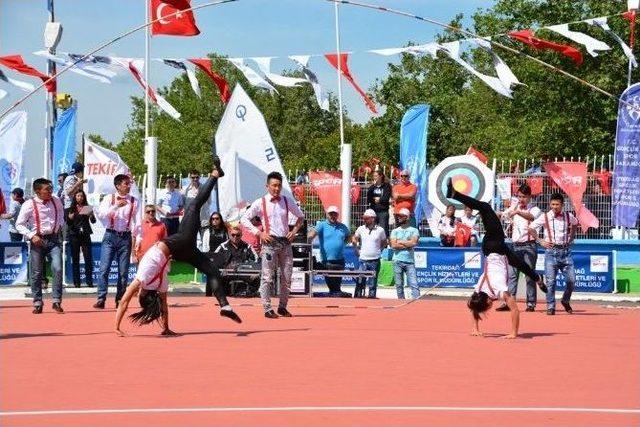 Süleymanpaşalılar 19 Mayıs Atatürk’ü Anma Ve Gençlik Bayramını Kutladı