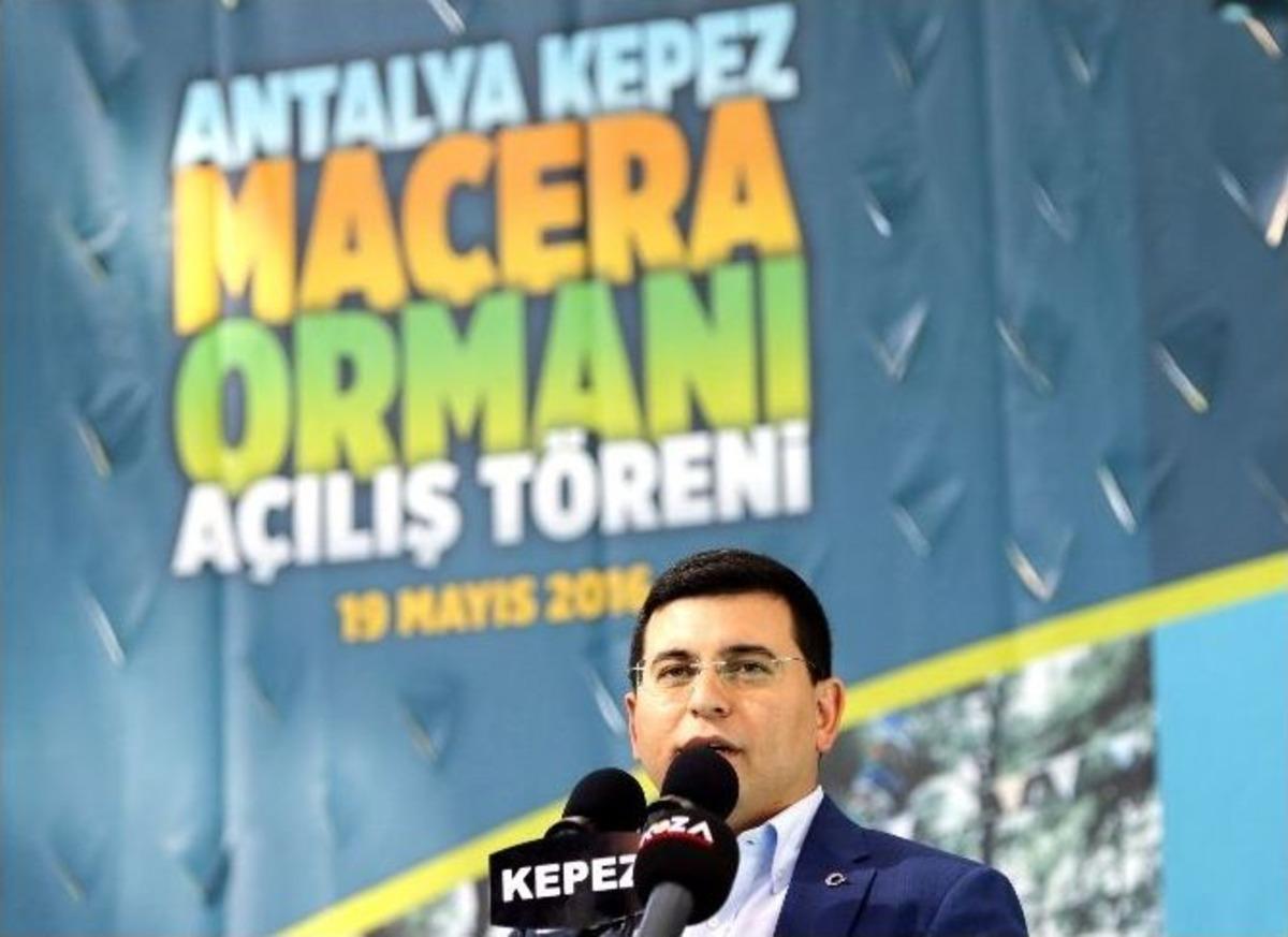 70 D&ouml;n&uuml;ml&uuml;k Macera Ormanı Dualarla A&ccedil;ıldı
