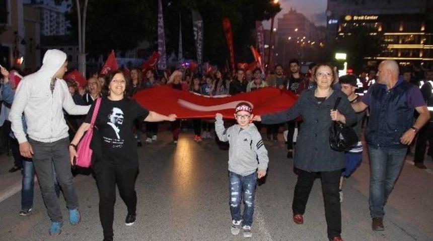 Chp Ve Add&rsquo;den Fener Alayı