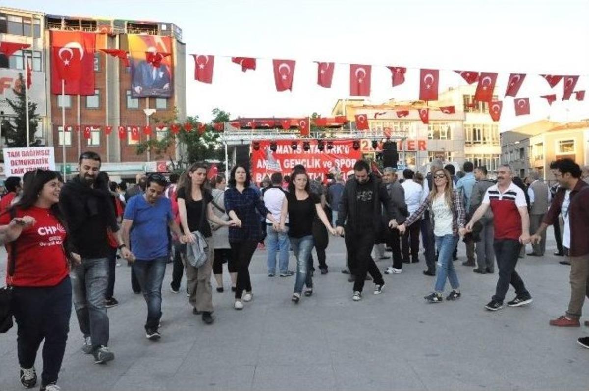 Gebze&rsquo;de 19 Mayıs Gen&ccedil;lik Y&uuml;r&uuml;y&uuml;ş&uuml; D&uuml;zenlendi