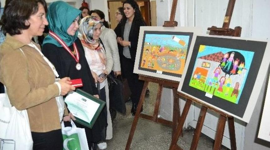Yeşilay&rsquo;dan Bağımlılık Konulu Eserlere Para &Ouml;d&uuml;l&uuml;