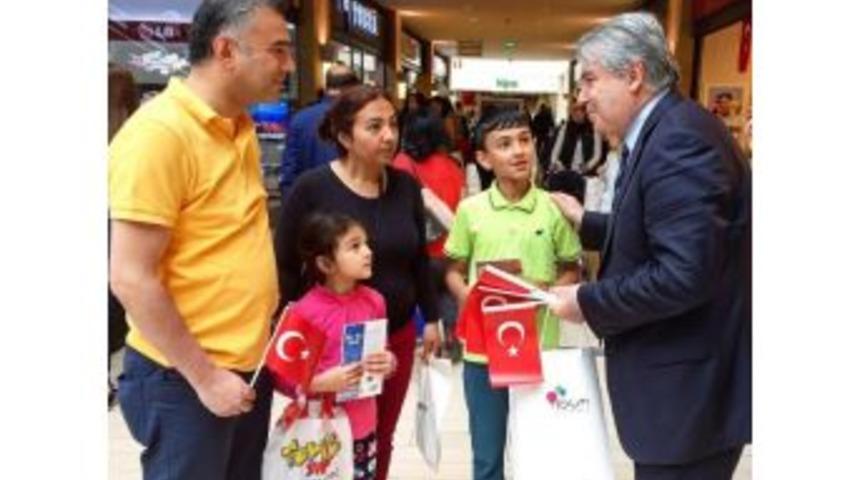 Forum Kapadokya Avm&rsquo;de Bizden Size Kitap Projesinde 650 Kitap Dağıtıldı