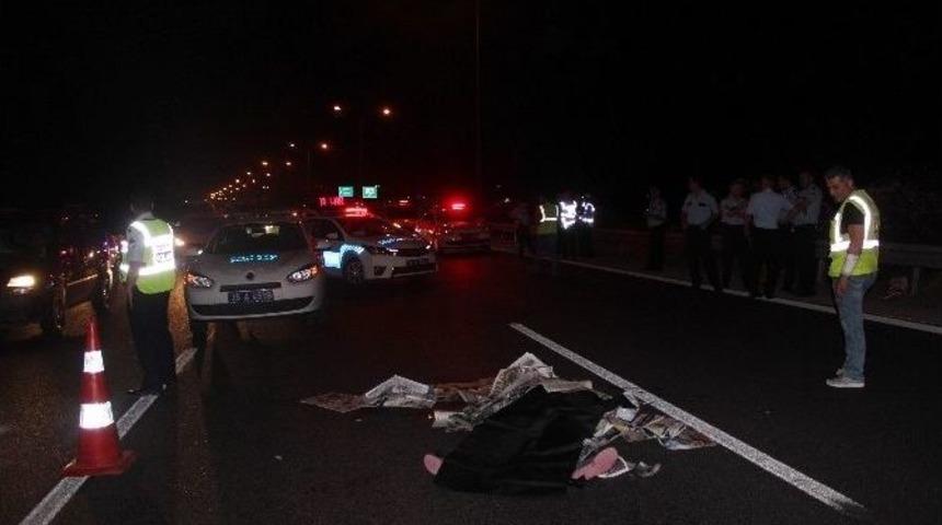 Otobanda Kaza: Bir&ccedil;ok Araba &Uuml;zerinden Ge&ccedil;ti