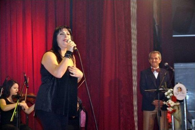 Tanju Okan Pop M&uuml;zik Beste Yarışması Sonu&ccedil;landı 2