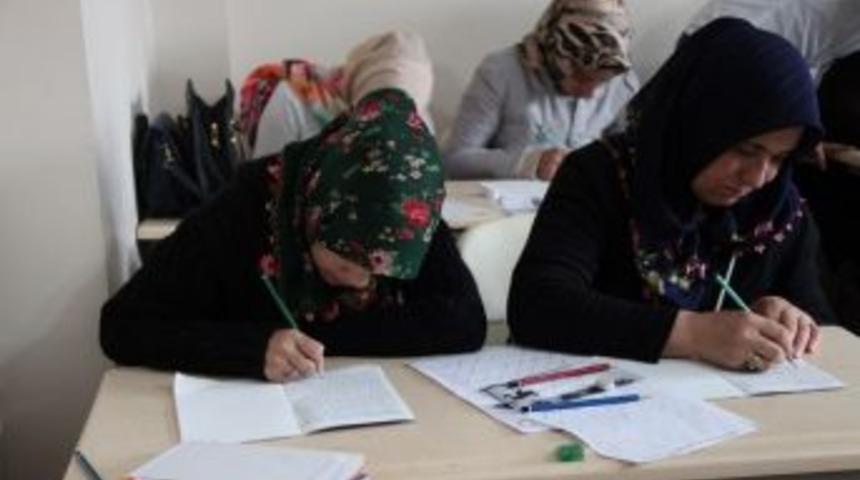 Aydın Okuma Yazma Oranında T&uuml;rkiye Ortalamasını Ge&ccedil;ti