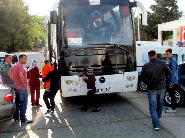 Çeşme’de 62 Sığınmacı Yakalandı