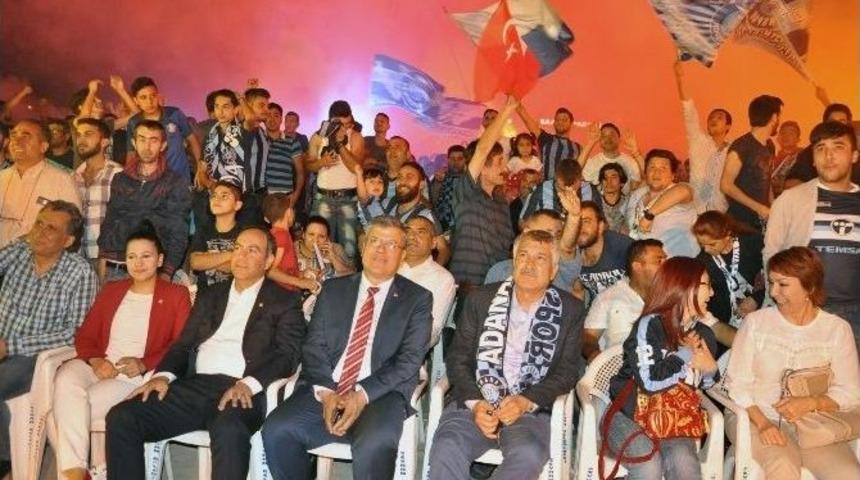 Karalar, Adana Demirspor&rsquo;un Play Off Heyecanını Taraftarla Birlikte Yaşadı