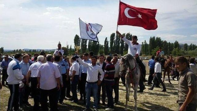 Selendi’de Cirit Heyecanı Sona Erdi