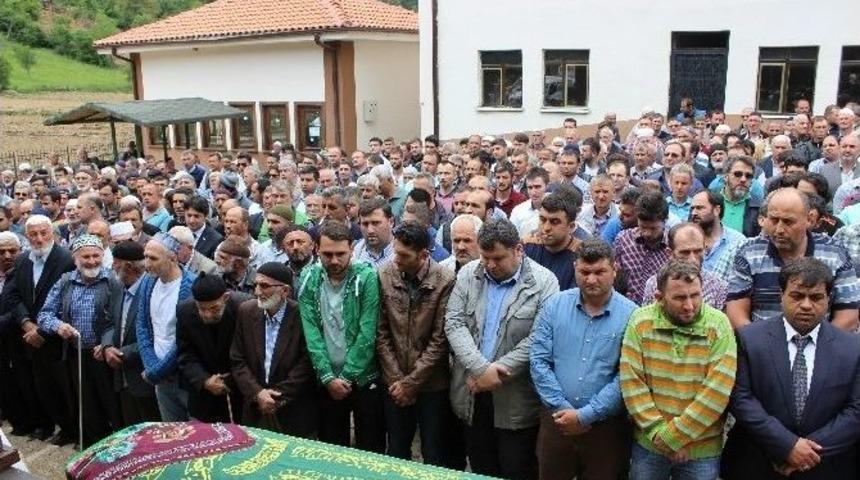 Turan Ailesinin Acı G&uuml;n&uuml;