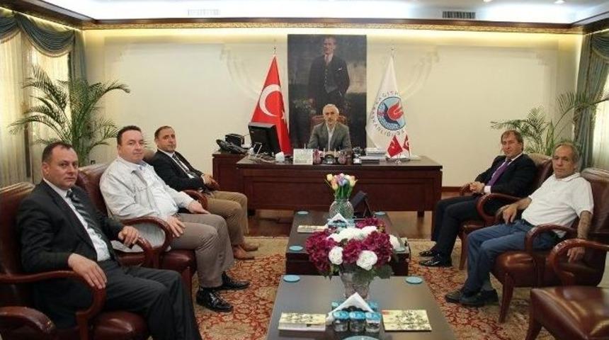 Muhtarlardan Başkan Kılı&ccedil;&rsquo;a Tebrik Ziyareti