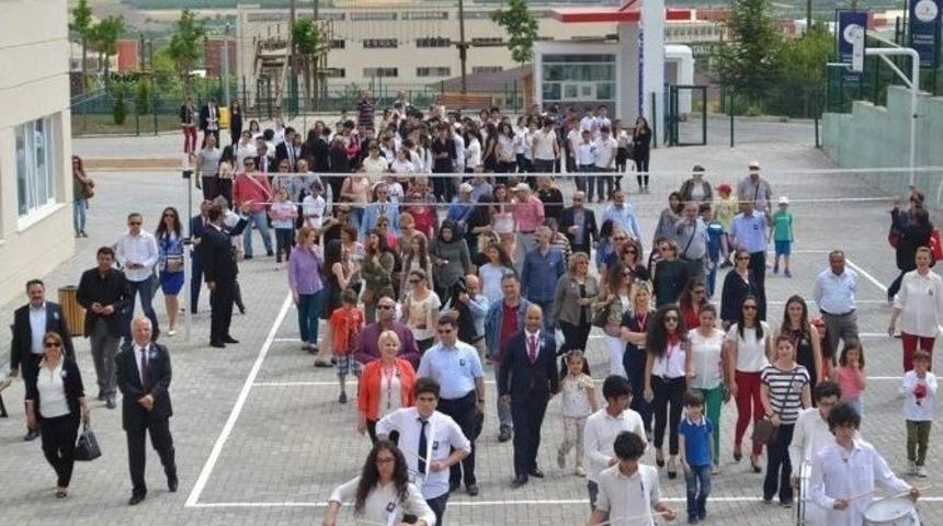 19 Mayıs&rsquo;ı Coşkuyla Kutladılar