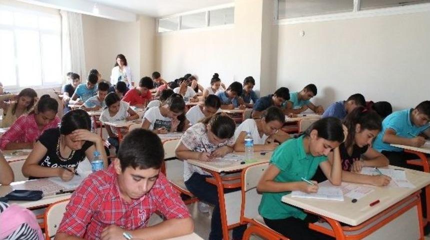 B&uuml;y&uuml;kşehir Gen&ccedil;lik Merkezleri&rsquo;nde Başarı &Ccedil;ıtası Zirvede