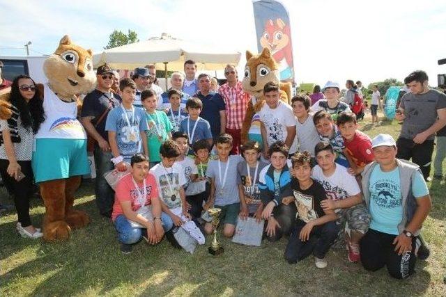 Nil&uuml;fer 15. Uluslararası Spor Şenlikleri&rsquo;ne Renkli Kapanış 3