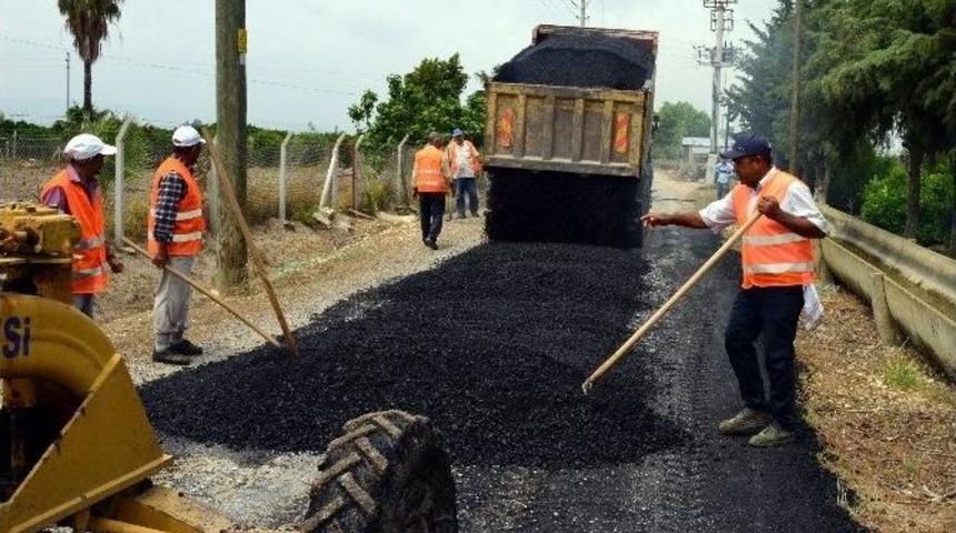 Akdeniz Belediyesi&rsquo;nin Yol Ve Kaldırım &Ccedil;alışmaları Devam Ediyor