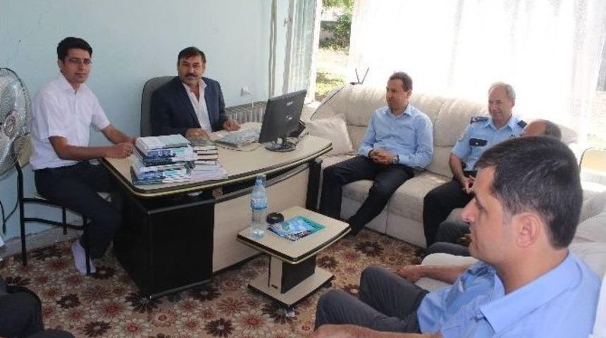 Samsat Kaymakamı Engelliler Derneğini Ziyaret Etti