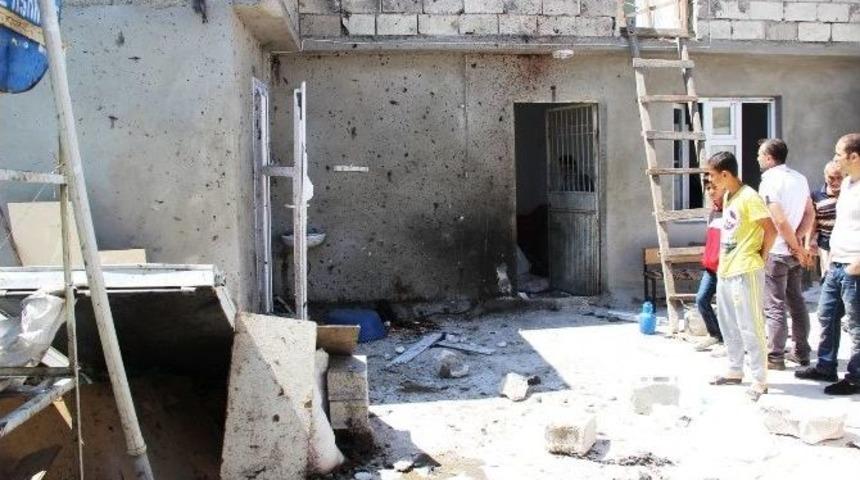 Canlı Bombanın Kendini Patlattığı H&uuml;cre Evinin İ&ccedil;erisinden G&ouml;r&uuml;nt&uuml;ler