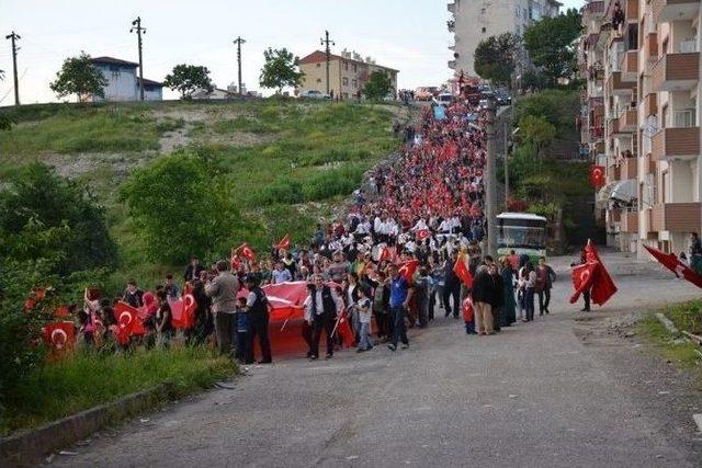 Alaplı’da 19 Mayıs Fener Alayı Coşkusu