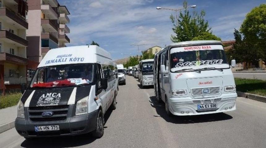 Darendeli Servis Şof&ouml;rleri, &lsquo;s&rsquo; Plaka Uygulamasını Protesto Etti