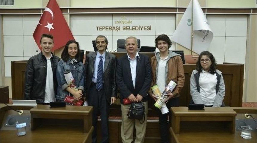 Demokrasi Eğitimi Ve Okul &Ouml;ğrenci Meclisleri Projesi