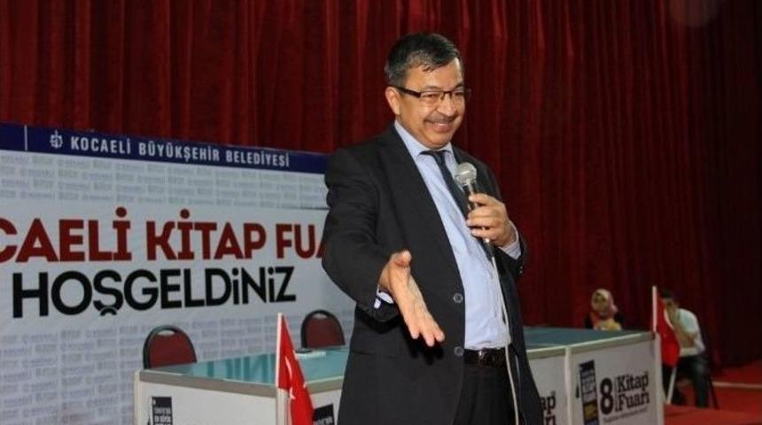 Hayati İnan&ccedil; Ve Erenler G&uuml;lk&ouml;k&uuml;, Kitapseveerlerle Buluştu