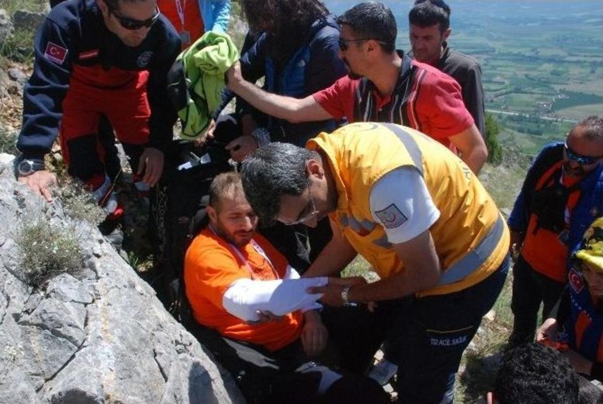 Tokat&rsquo;ta Yama&ccedil; Paraş&uuml;t&uuml; Kazası: 1 Yaralı