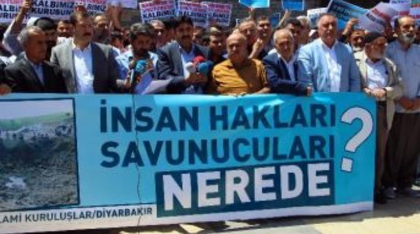 Diyarbakır&rsquo;da &Ouml;len 16 K&ouml;yl&uuml; İ&ccedil;in Gıyabi Cenaze Namazı Kılındı