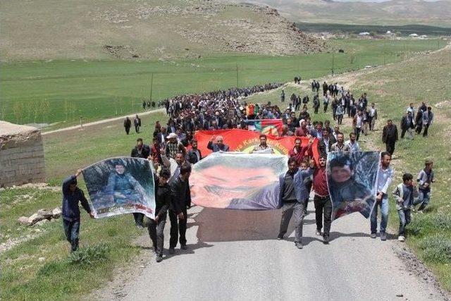 Pkk’lı Çelik İçin Cenaze Töreni 2