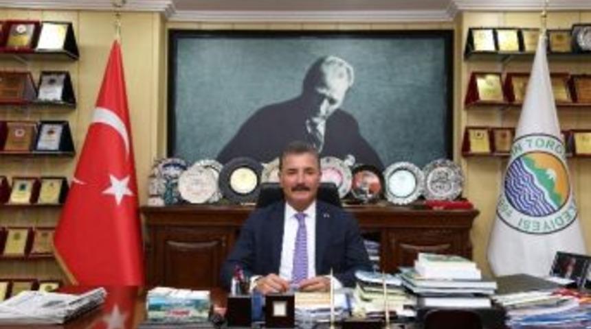 Başkan Tuna, Berat Kandili&rsquo;ni Kutladı