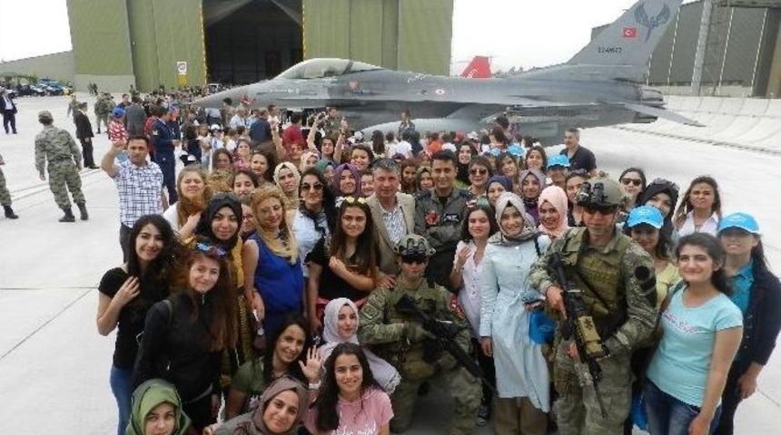 Karaman&rsquo;da &Uuml;niversiteli &Ouml;ğrenciler Geziden D&ouml;nd&uuml;